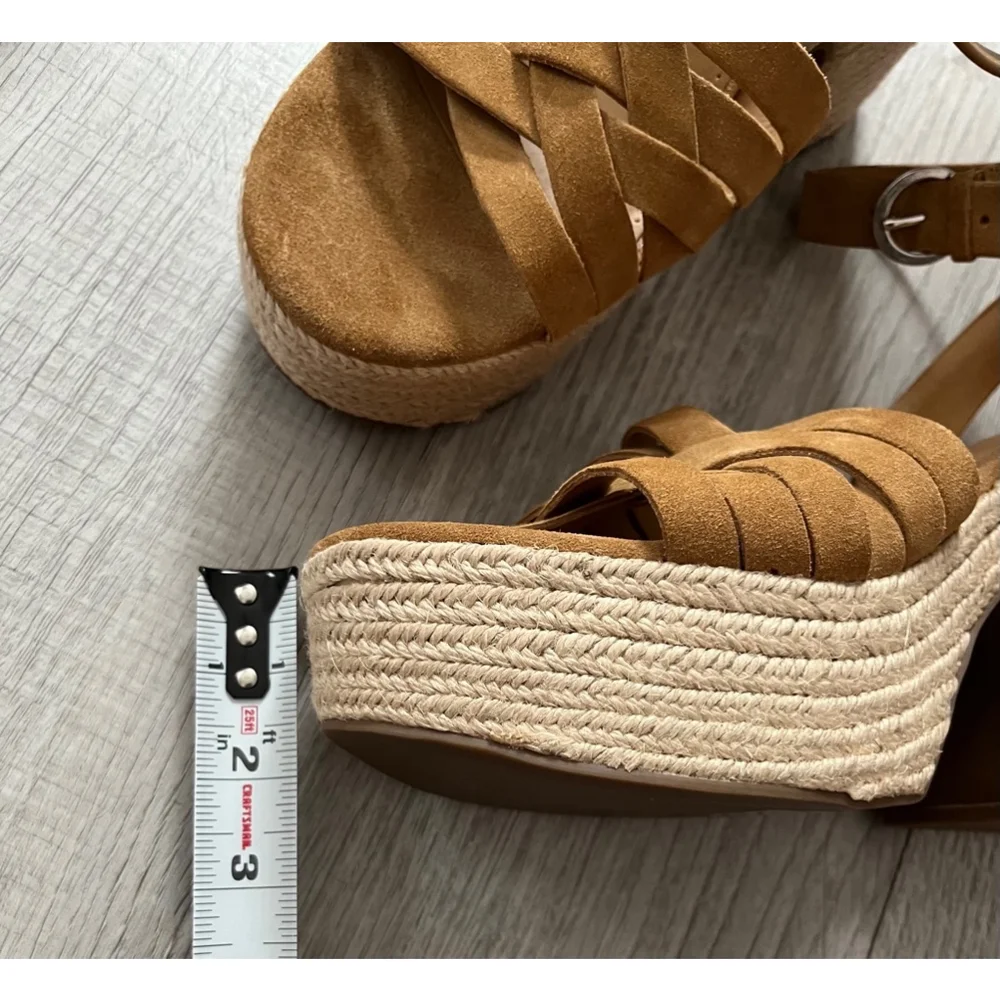 Marc Fisher Oaten NWOT espadrille platform sandals size 10